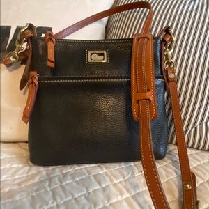 Dooney & Bourke Letter Carrier (Black w Brown Saddle Leather Trim)